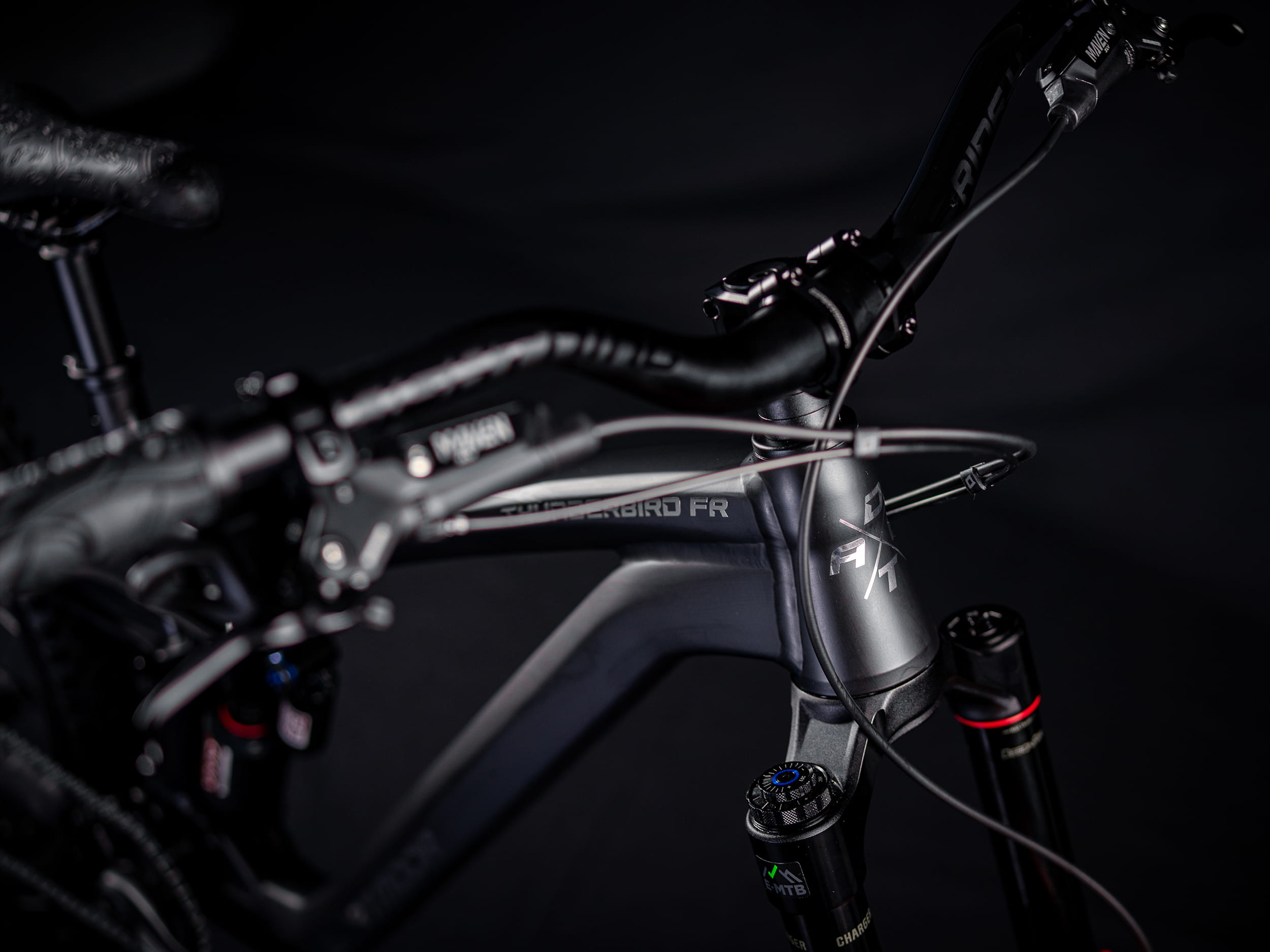 !2026_Dartmoor_Freeride_Thunderbird_FR_Pro_GX_04